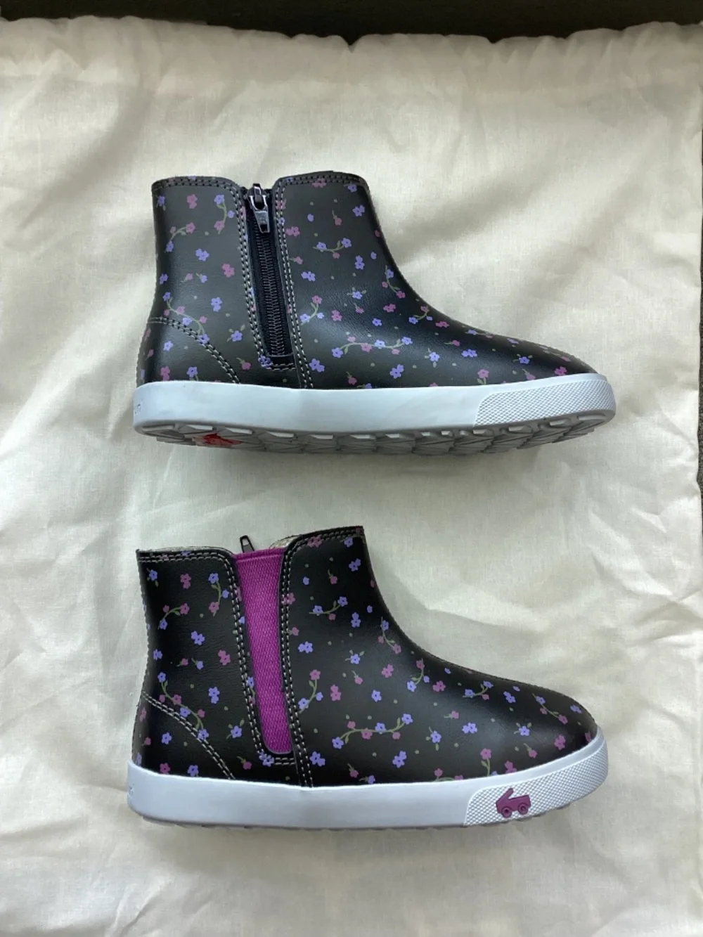 See Kai Run Kids' Keegan II High Top Sneaker, size 12